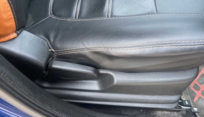 2019 Renault Kwid CLIMBER 1.0 AMT, Petrol, Automatic, 8,930 km, Driver Side Adjustment Panel