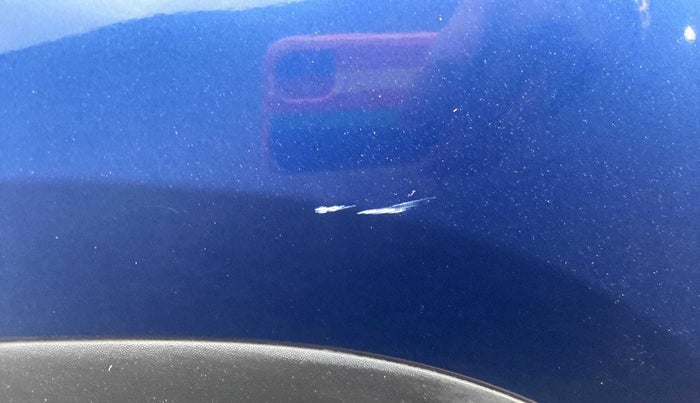 2019 Renault Kwid CLIMBER 1.0 AMT, Petrol, Automatic, 8,930 km, Left fender - Slightly dented