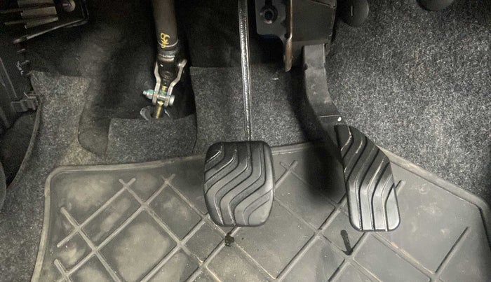 2019 Renault Kwid CLIMBER 1.0 AMT, Petrol, Automatic, 8,930 km, Pedals
