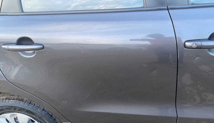2018 Maruti Baleno DELTA CVT PETROL 1.2, Petrol, Automatic, 27,239 km, Right rear door - Slightly dented