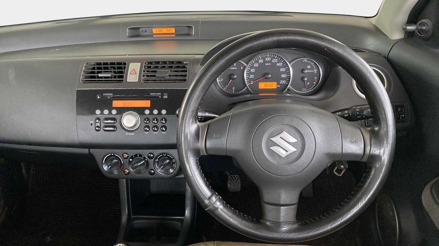 2011 Maruti Swift Dzire VDI, Diesel, Manual, 96,575 km, Steering Wheel Close Up
