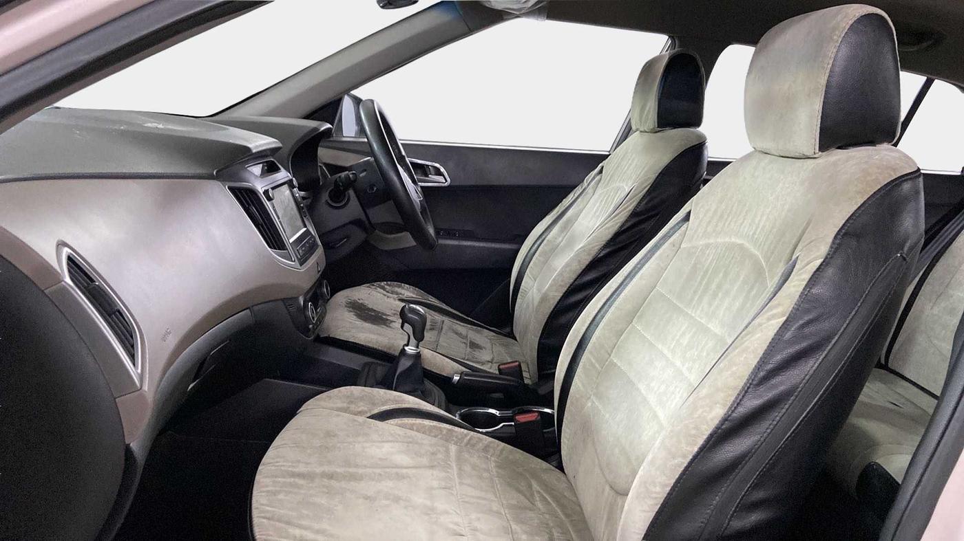 2016 Hyundai Creta SX PLUS 1.6 PETROL, Petrol, Manual, 51,921 km, Right Side Front Door Cabin