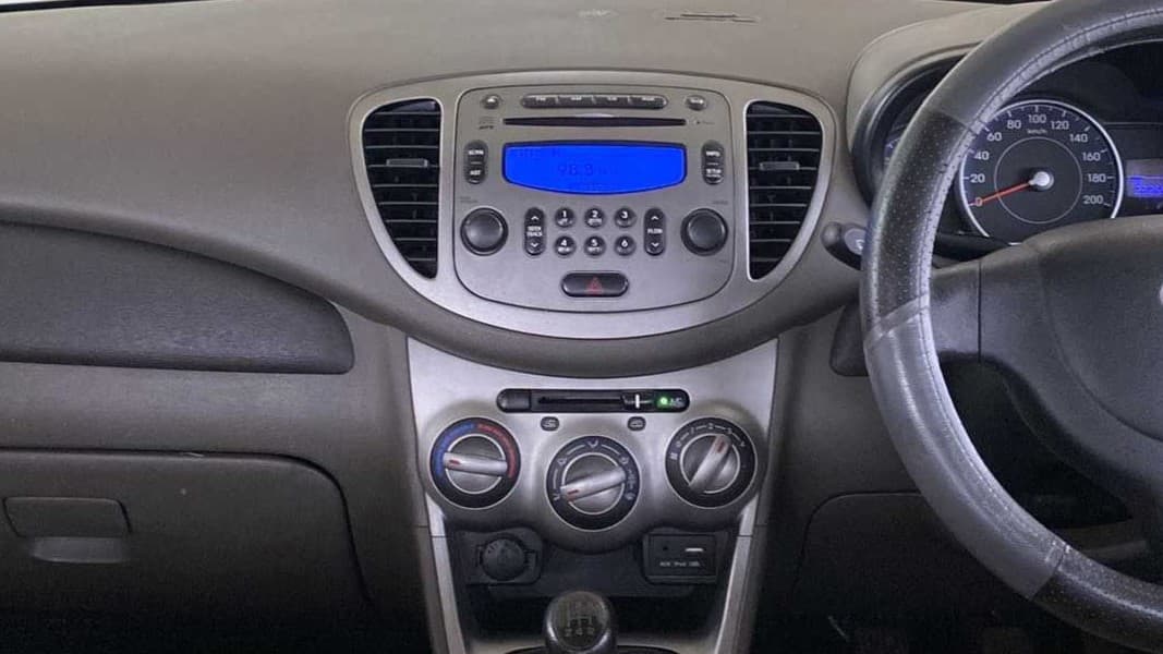 2016 Hyundai i10 SPORTZ 1.1, Petrol, Manual, 23,253 km, Air Conditioner
