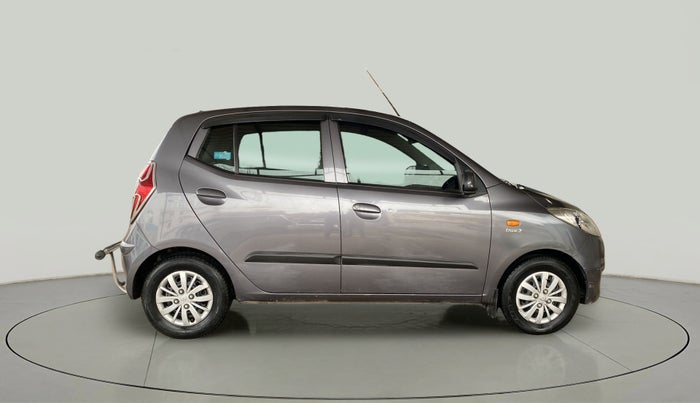 2016 Hyundai i10 SPORTZ 1.1, Petrol, Manual, 23,253 km, Right Side View