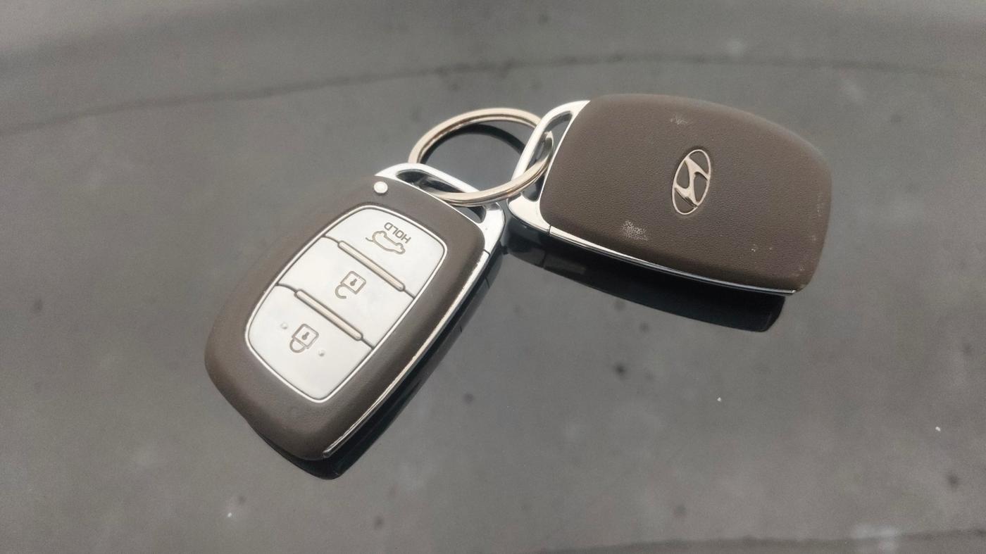 2019 Hyundai Tucson GLS 2WD AT PETROL, Petrol, Automatic, 79,010 km, Key Close Up