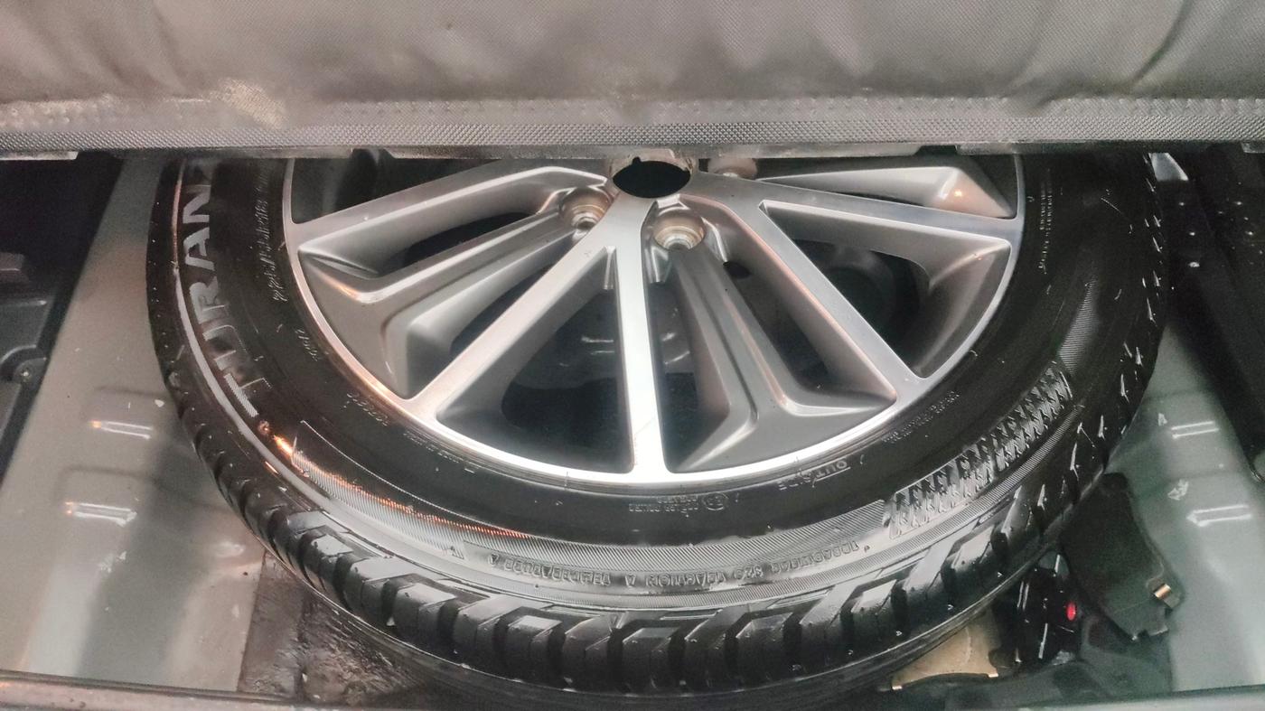 2019 Hyundai Tucson GLS 2WD AT PETROL, Petrol, Automatic, 79,010 km, Spare Tyre