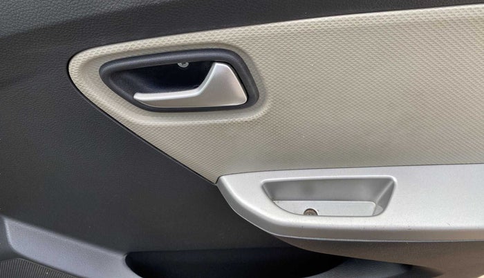 2019 Maruti Alto K10 VXI (O) AMT, Petrol, Automatic, 10,717 km, Driver Side Door Panels Control