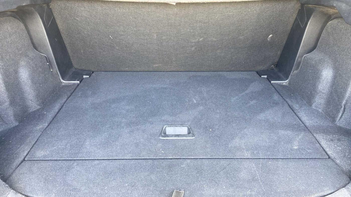 2019 Tata Harrier XM 2.0L KRYOTEC, Diesel, Manual, 63,430 km, Boot Inside