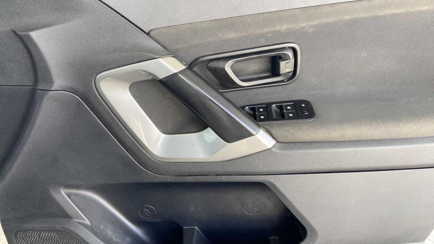 2019 Tata Harrier XM 2.0L KRYOTEC, Diesel, Manual, 63,430 km, Driver Side Door Panels Control