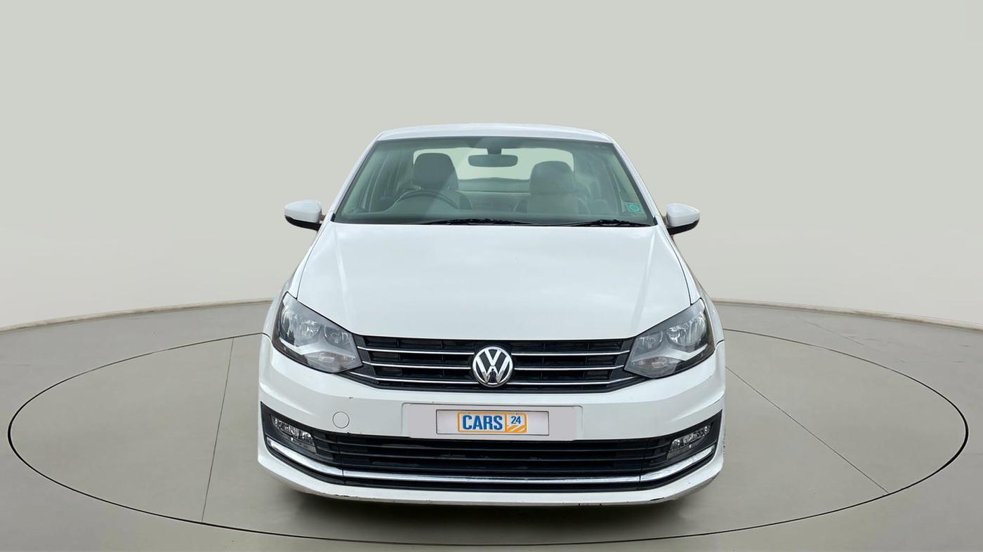 2016 Volkswagen Vento HIGHLINE PLUS 1.5 AT 16 ALLOY, Diesel, Automatic, 57,000 km, Front