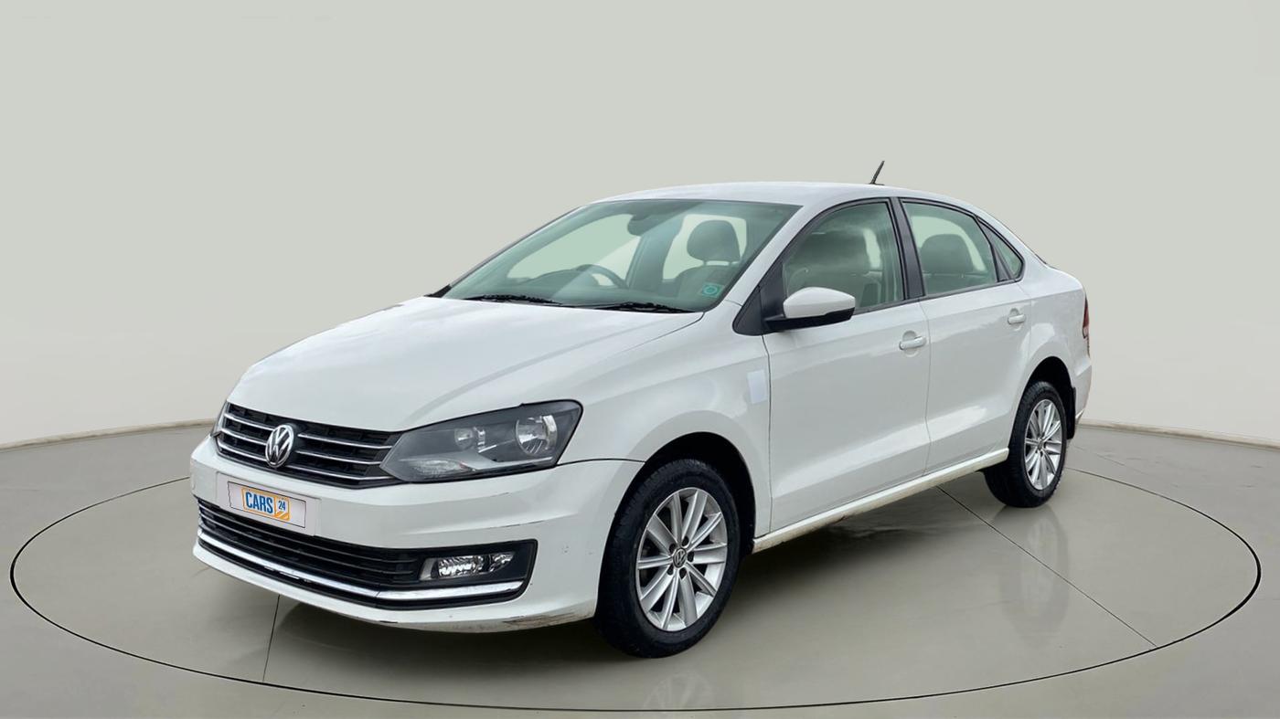 2016 Volkswagen Vento HIGHLINE PLUS 1.5 AT 16 ALLOY, Diesel, Automatic, 57,000 km, Left Front Diagonal