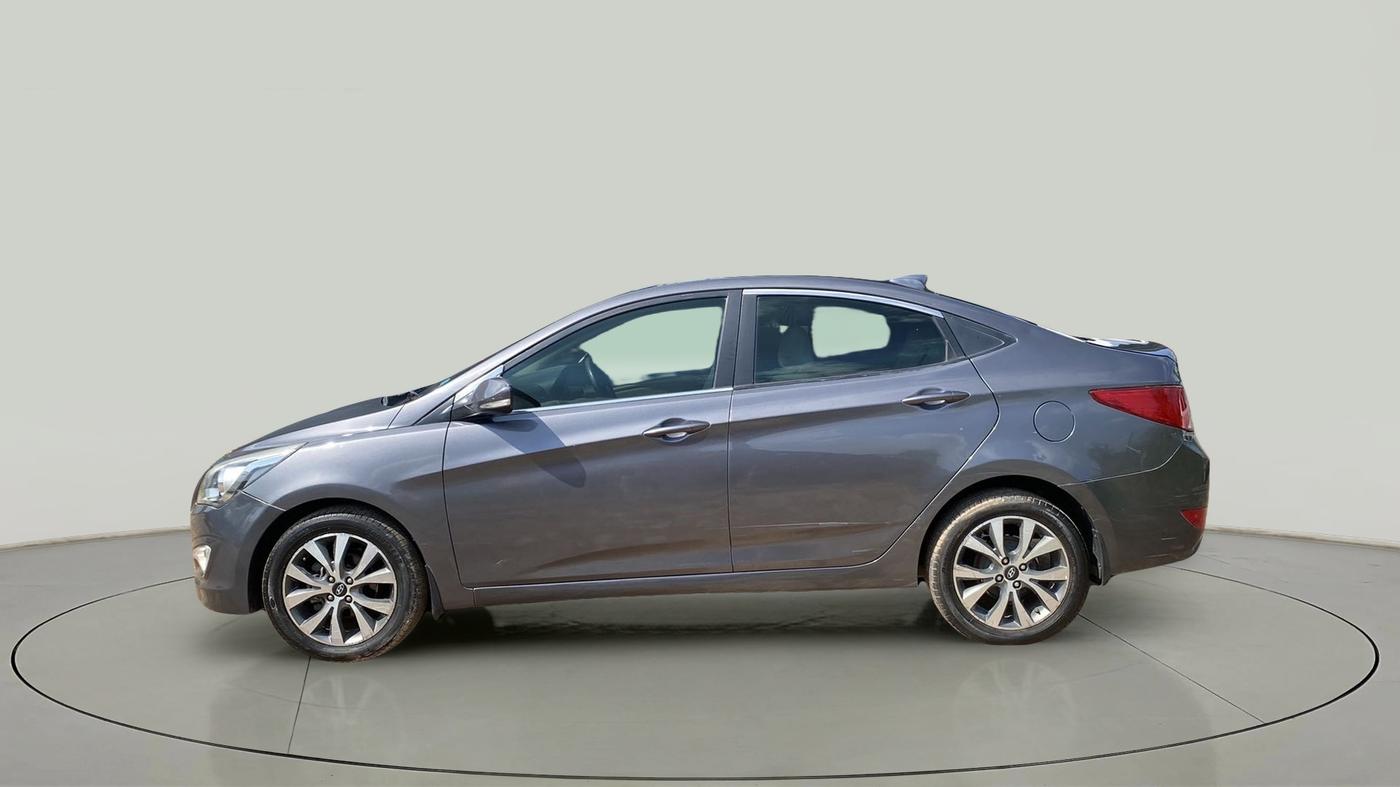 2016 Hyundai Verna 1.6 CRDI SX, Diesel, Manual, 32,101 km, Left Side