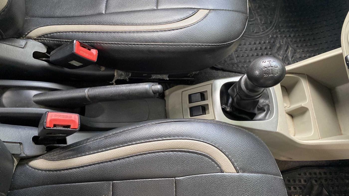 2017 Maruti Alto K10 VXI, CNG, Manual, 45,800 km, Gear Lever