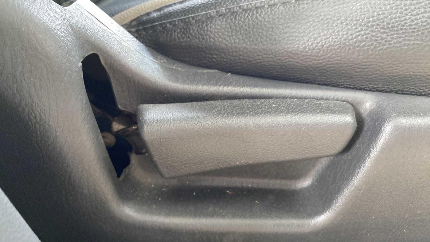 2017 Maruti Alto K10 VXI, CNG, Manual, 45,800 km, Driver Side Adjustment Panel