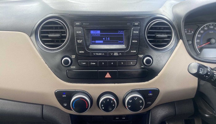 2017 Hyundai Grand i10 ASTA (O) AT 1.2 KAPPA VTVT, Petrol, Automatic, 28,892 km, Infotainment System