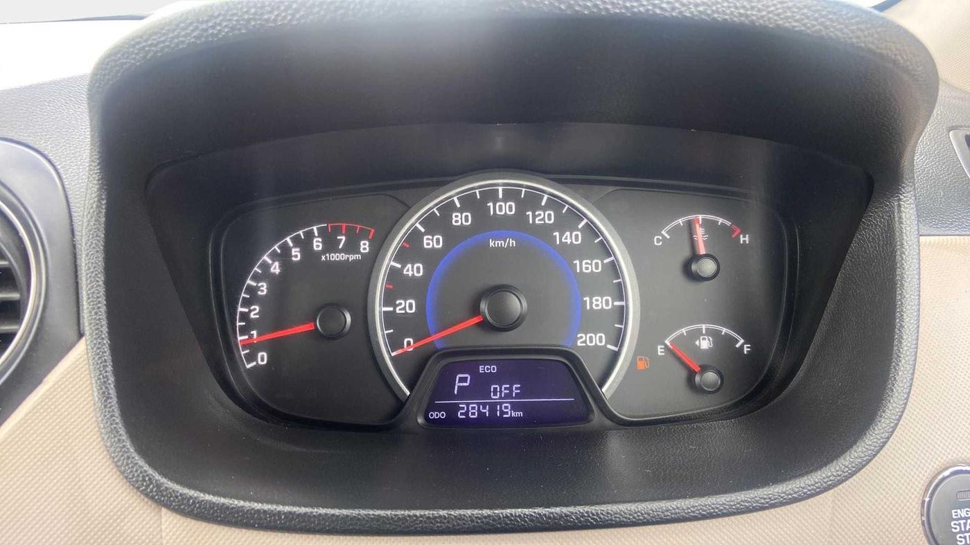 2017 Hyundai Grand i10 ASTA (O) AT 1.2 KAPPA VTVT, Petrol, Automatic, 28,892 km, Odometer Image