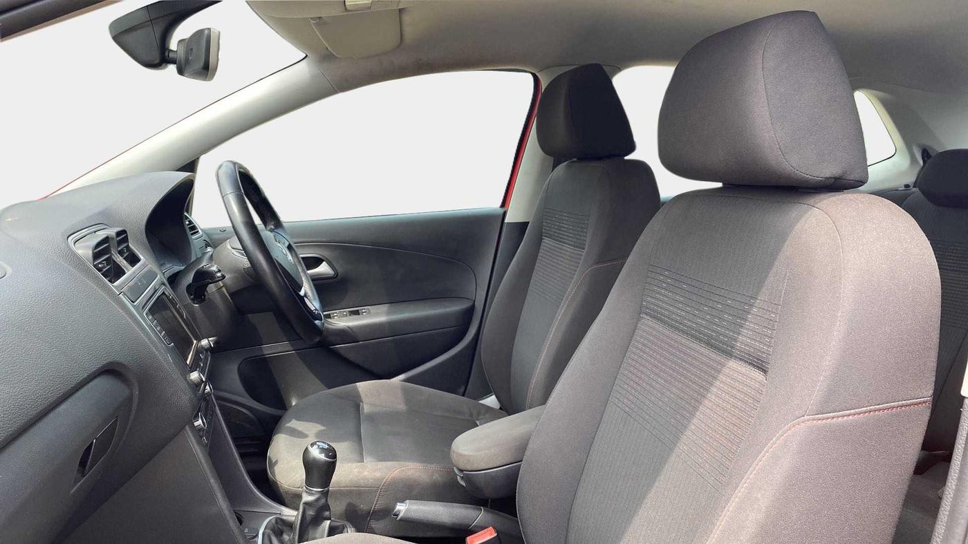 2020 Volkswagen Polo HIGHLINE PLUS 1.0, Petrol, Manual, 23,524 km, Right Side Front Door Cabin