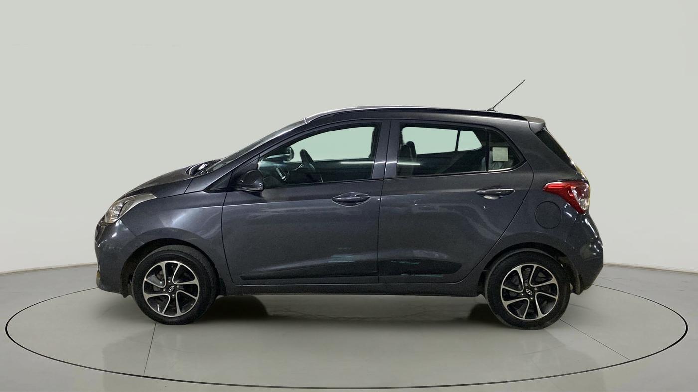 2018 Hyundai Grand i10 SPORTZ (O) AT 1.2 KAPPA VTVT, Petrol, Automatic, 28,023 km, Left Side