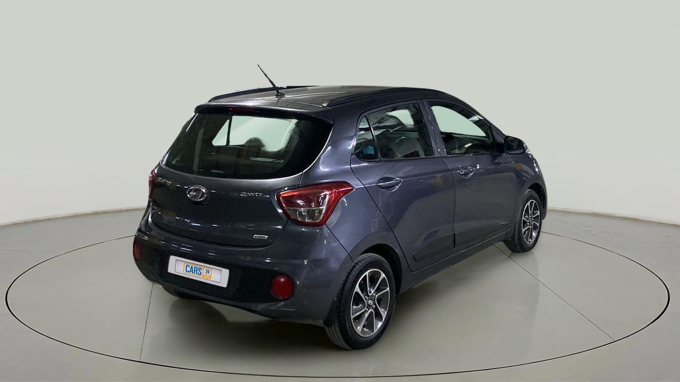 2018 Hyundai Grand i10 SPORTZ (O) AT 1.2 KAPPA VTVT, Petrol, Automatic, 28,023 km, Right Back Diagonal