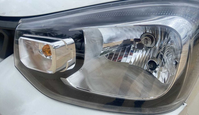 2020 Maruti S PRESSO VXI PLUS AMT, Petrol, Automatic, 24,088 km, Left headlight - Minor scratches