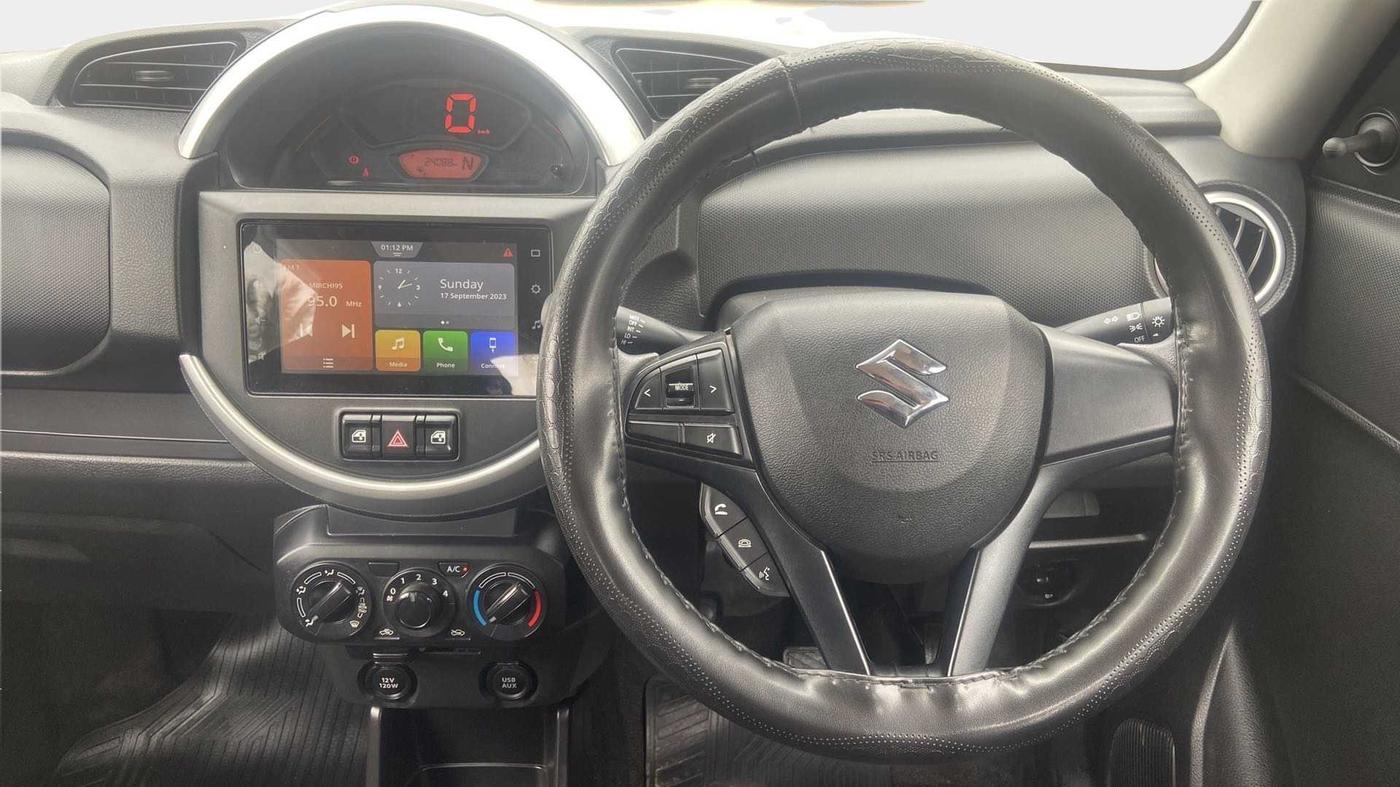 2020 Maruti S PRESSO VXI PLUS AMT, Petrol, Automatic, 24,088 km, Steering Wheel Close Up