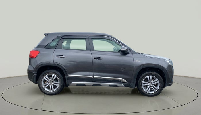 2016 Maruti Vitara Brezza ZDI PLUS, Diesel, Manual, 73,566 km, Right Side View