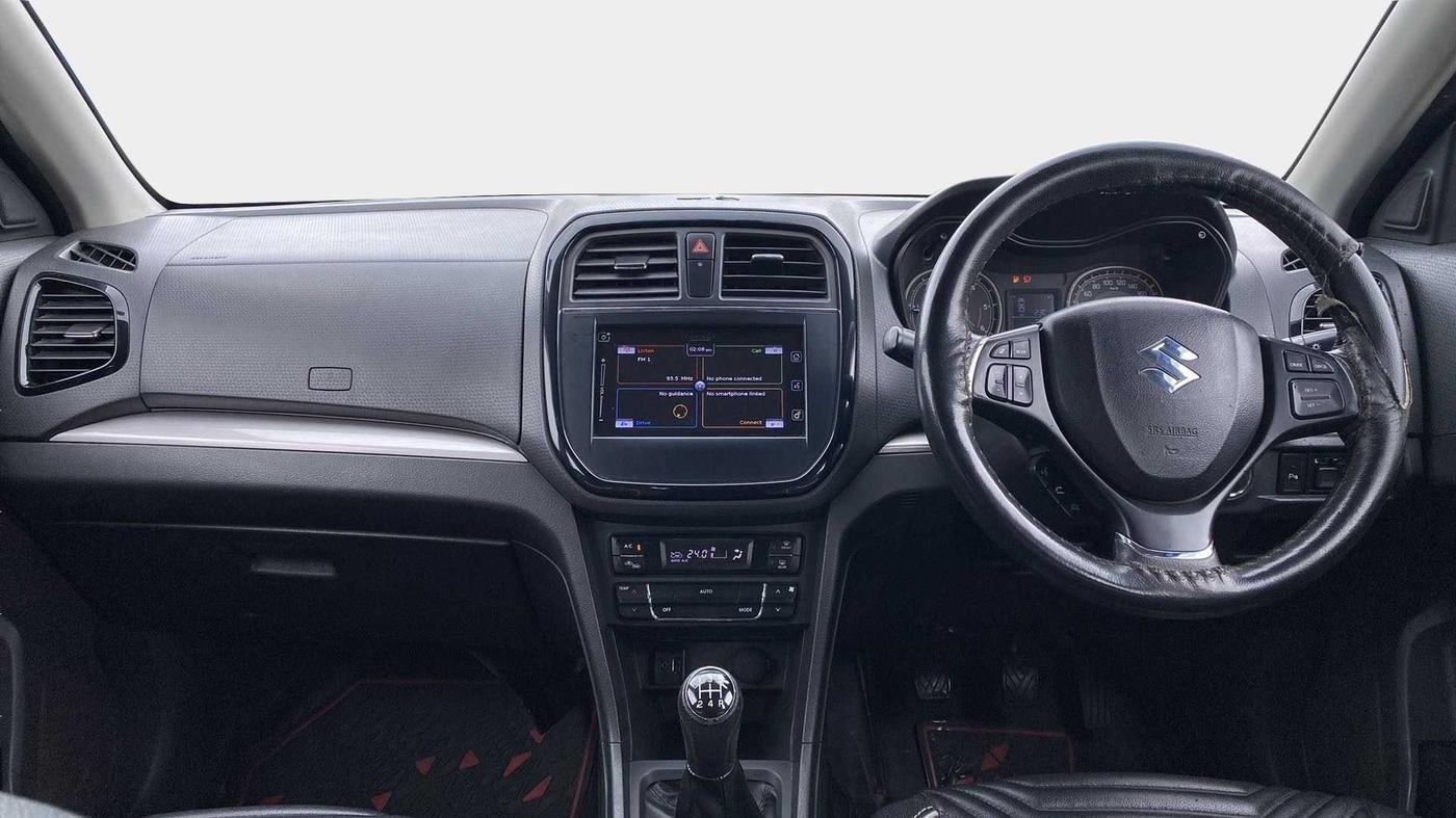 2016 Maruti Vitara Brezza ZDI PLUS, Diesel, Manual, 73,566 km, Dashboard