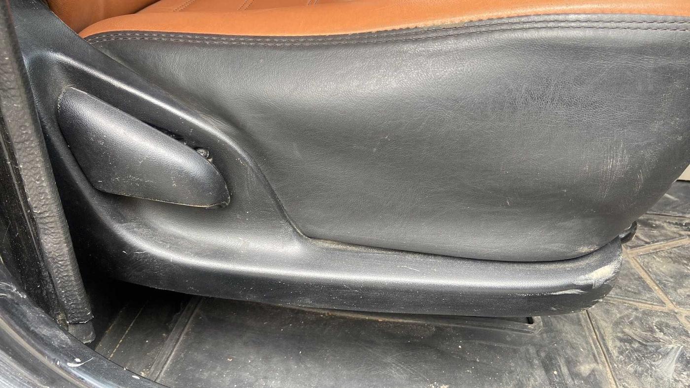 2019 Mahindra Thar CRDE 4X4 AC, Diesel, Manual, 23,049 km, Driver Side Adjustment Panel