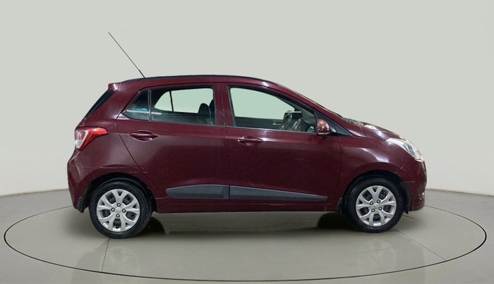 2016 Hyundai Grand i10 SPORTZ 1.2 KAPPA VTVT, Petrol, Manual, 46,189 km, Right Side View