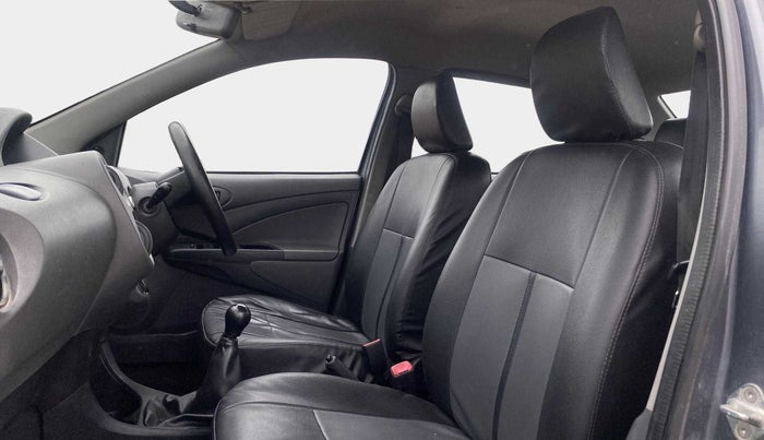 2013 Toyota Etios G, Petrol, Manual, 63,497 km, Right Side Front Door Cabin