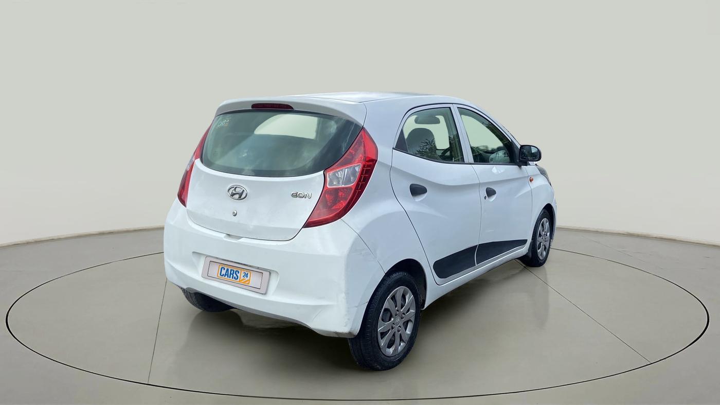2017 Hyundai Eon MAGNA +, Petrol, Manual, 40,741 km, Right Back Diagonal