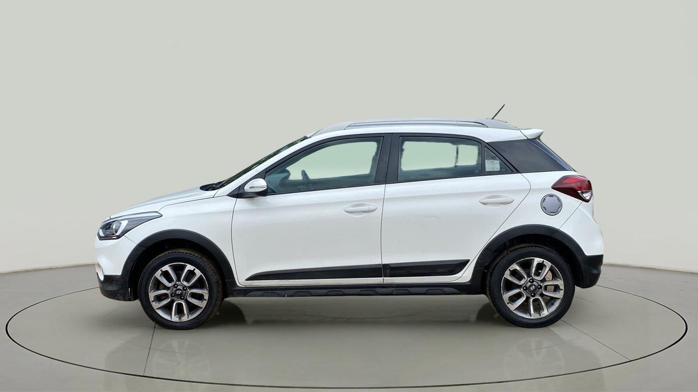 2016 Hyundai i20 Active 1.2 S, Petrol, Manual, 29,501 km, Left Side