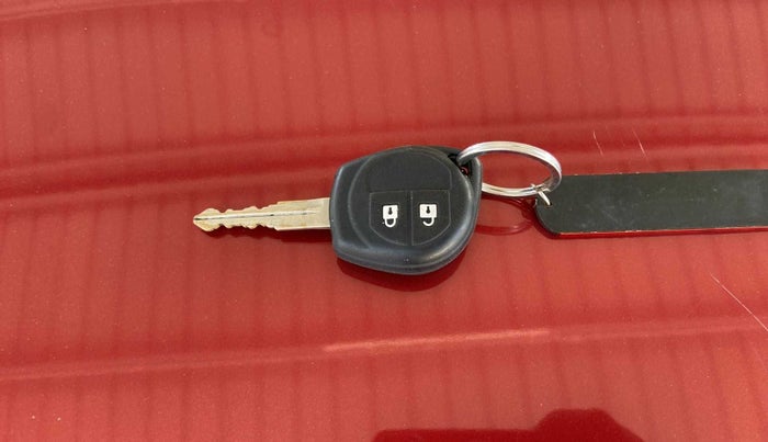 2014 Maruti Wagon R 1.0 VXI, Petrol, Manual, 86,019 km, Key Close Up