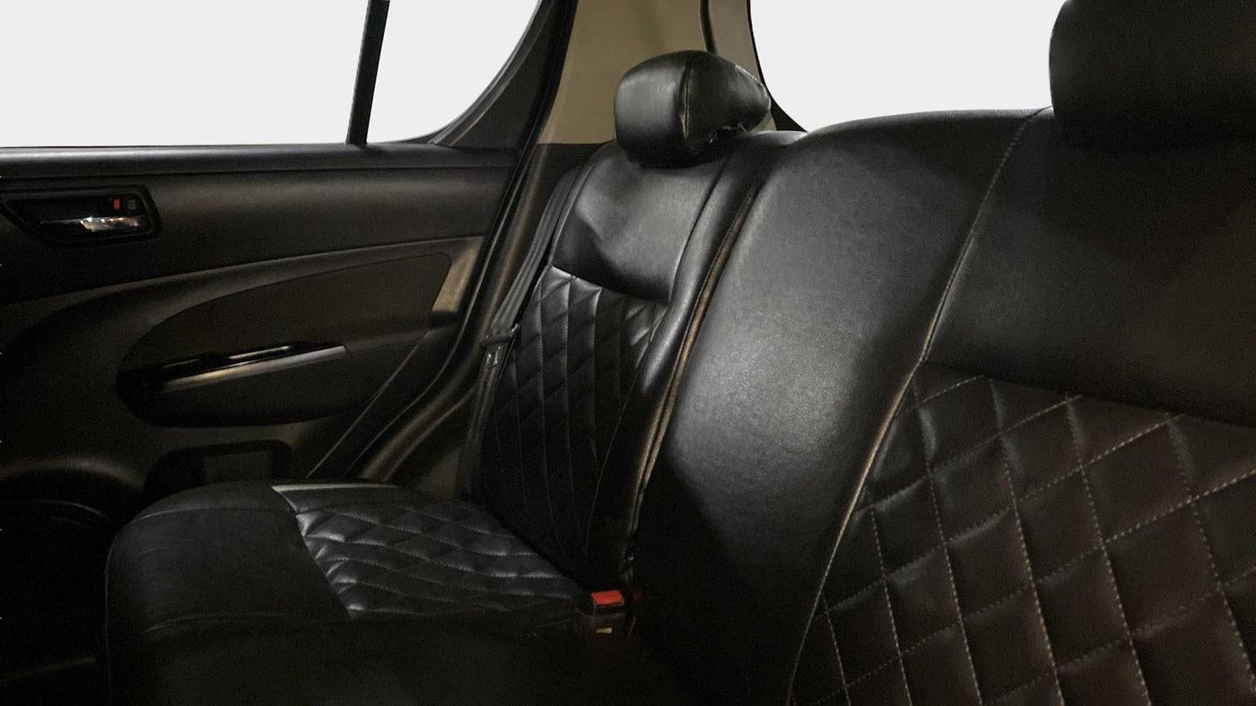 2016 Maruti Swift VXI, Petrol, Manual, 90,101 km, Right Side Rear Door Cabin