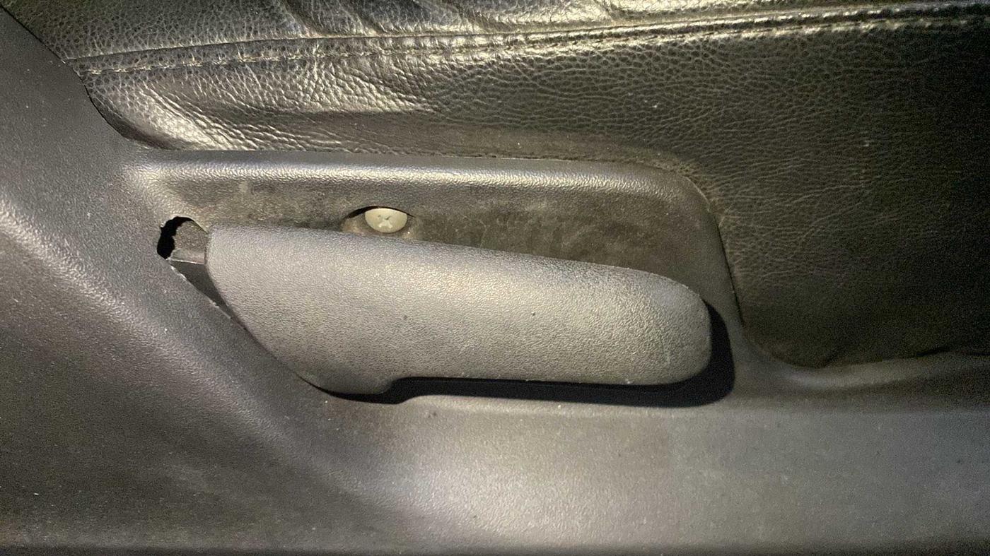 2016 Maruti Swift VXI, Petrol, Manual, 90,101 km, Driver Side Adjustment Panel