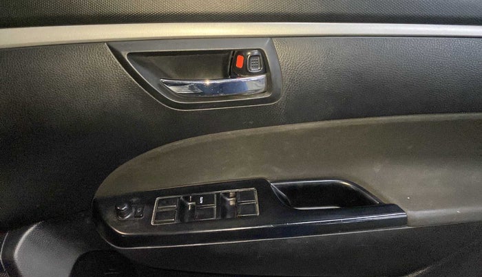 2016 Maruti Swift VXI, Petrol, Manual, 90,101 km, Driver Side Door Panels Control