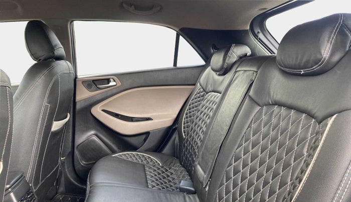 2019 Hyundai Elite i20 ASTA 1.2 (O), Petrol, Manual, 33,459 km, Right Side Rear Door Cabin