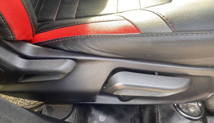 2023 Tata NEXON XZ PLUS PETROL, Petrol, Manual, 19,398 km, Driver Side Adjustment Panel