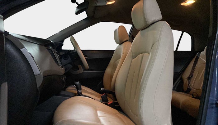 2016 Hyundai Creta SX PLUS AT 1.6 DIESEL, Diesel, Automatic, 40,886 km, Right Side Front Door Cabin