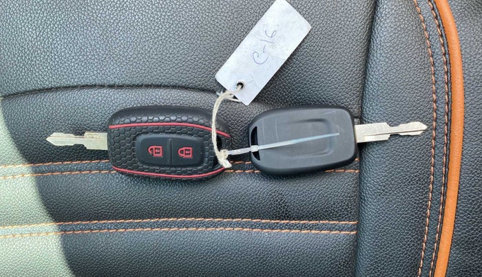 2022 Renault Kwid RXT 0.8, Petrol, Manual, 2,709 km, Key Close Up