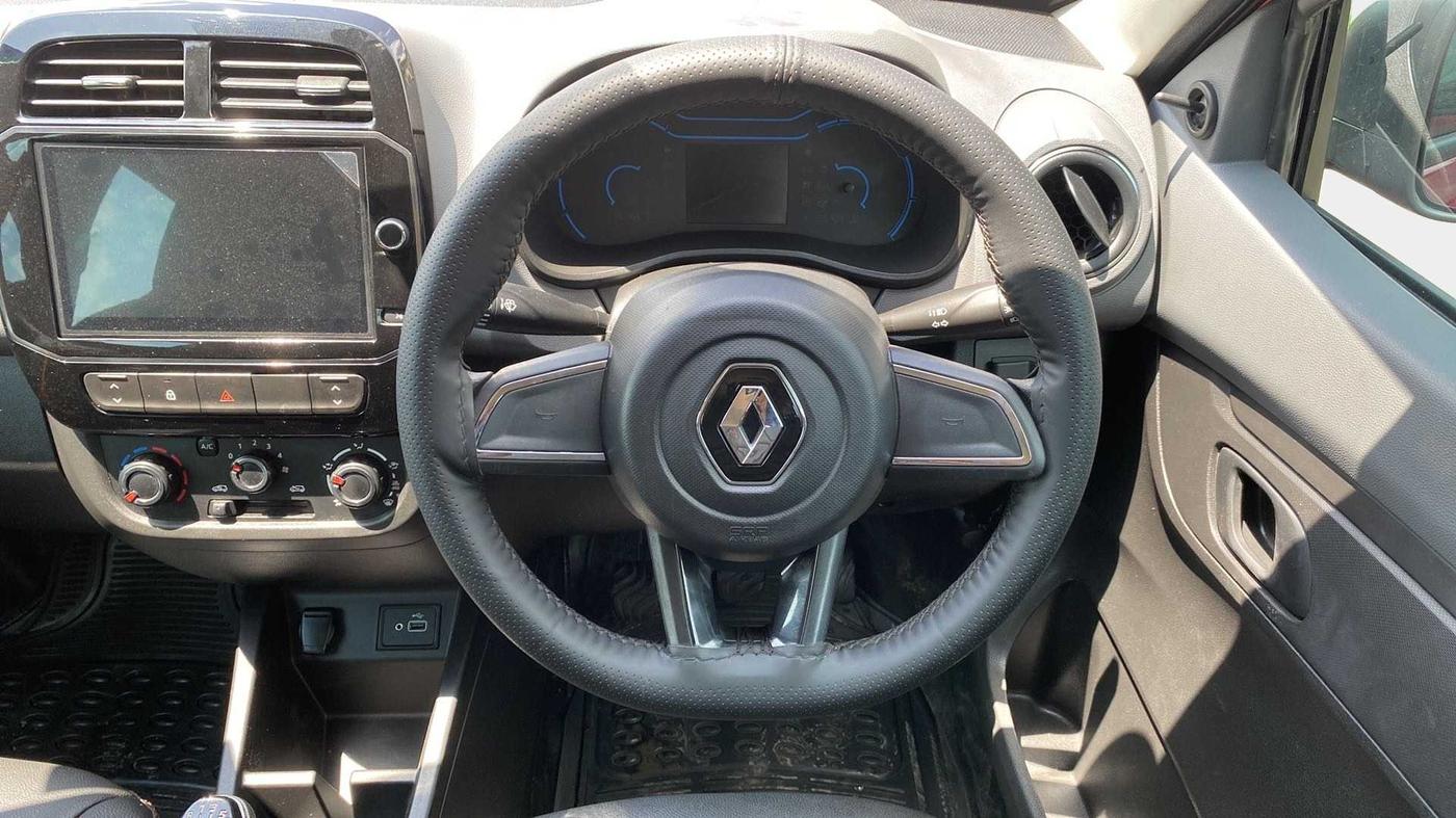 2022 Renault Kwid RXT 0.8, Petrol, Manual, 2,709 km, Steering Wheel Close Up