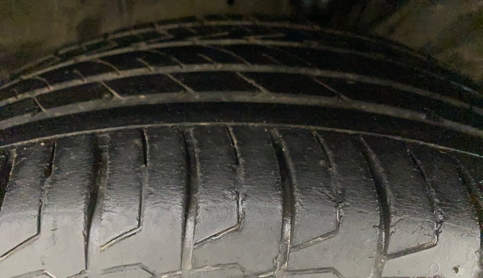 2021 Hyundai Creta SX 1.5 DIESEL, Diesel, Manual, 27,006 km, Right Front Tyre Tread
