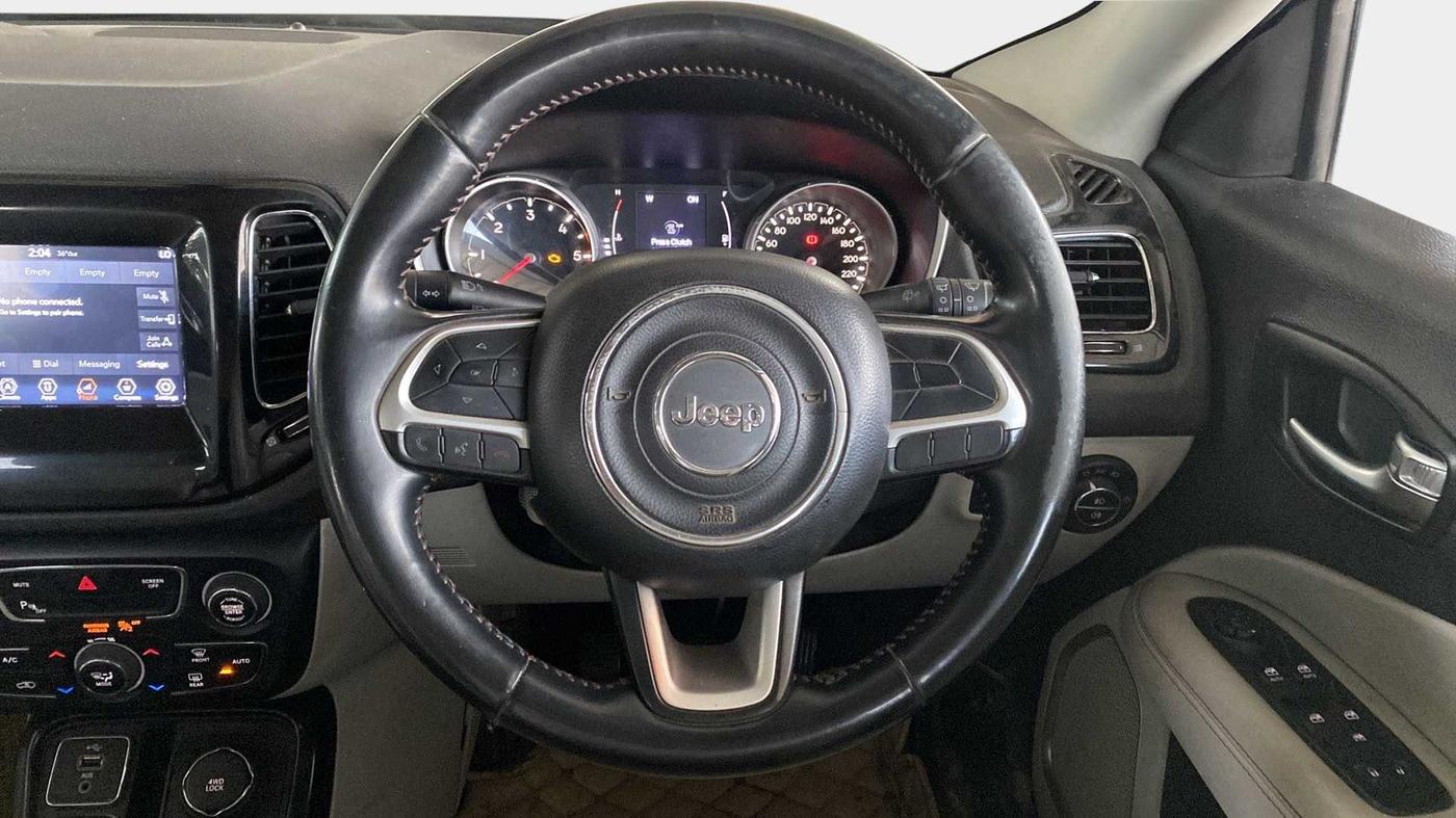 2017 Jeep Compass LIMITED 2.0 DIESEL 4X4, Diesel, Manual, 64,573 km, Steering Wheel Close Up