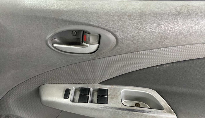 2011 Toyota Etios V, Petrol, Manual, 69,079 km, Driver Side Door Panels Control