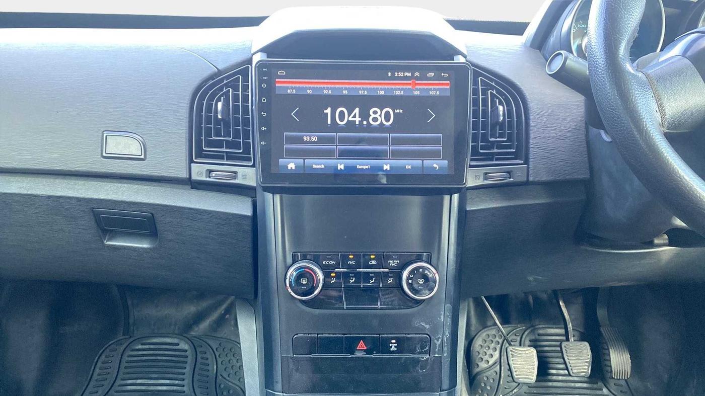 2018 Mahindra XUV500 W5, Diesel, Manual, 96,910 km, Air Conditioner