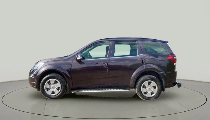 2018 Mahindra XUV500 W5, Diesel, Manual, 96,910 km, Left Side