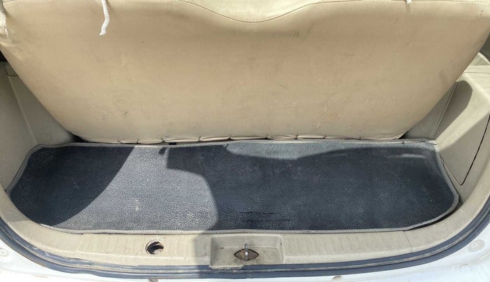 2012 Maruti Ertiga ZDI, Diesel, Manual, 64,394 km, Boot Inside