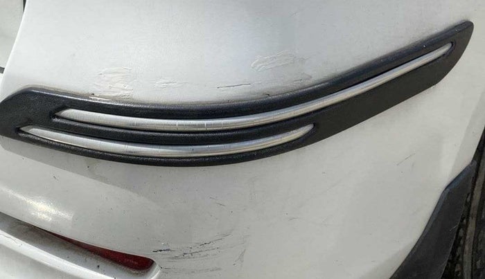 2012 Maruti Ertiga ZDI, Diesel, Manual, 64,394 km, Rear bumper - Minor scratches