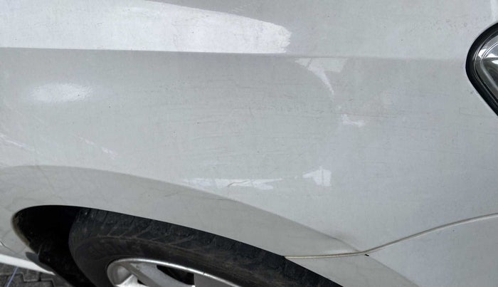 2011 Volkswagen Polo HIGHLINE1.2L, Petrol, Manual, 19,224 km, Right fender - Slightly dented