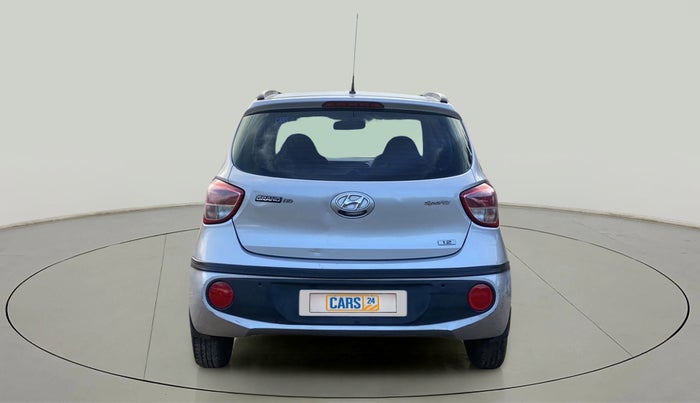 2017 Hyundai Grand i10 SPORTZ (O) 1.2 KAPPA VTVT, Petrol, Manual, 26,121 km, Back/Rear